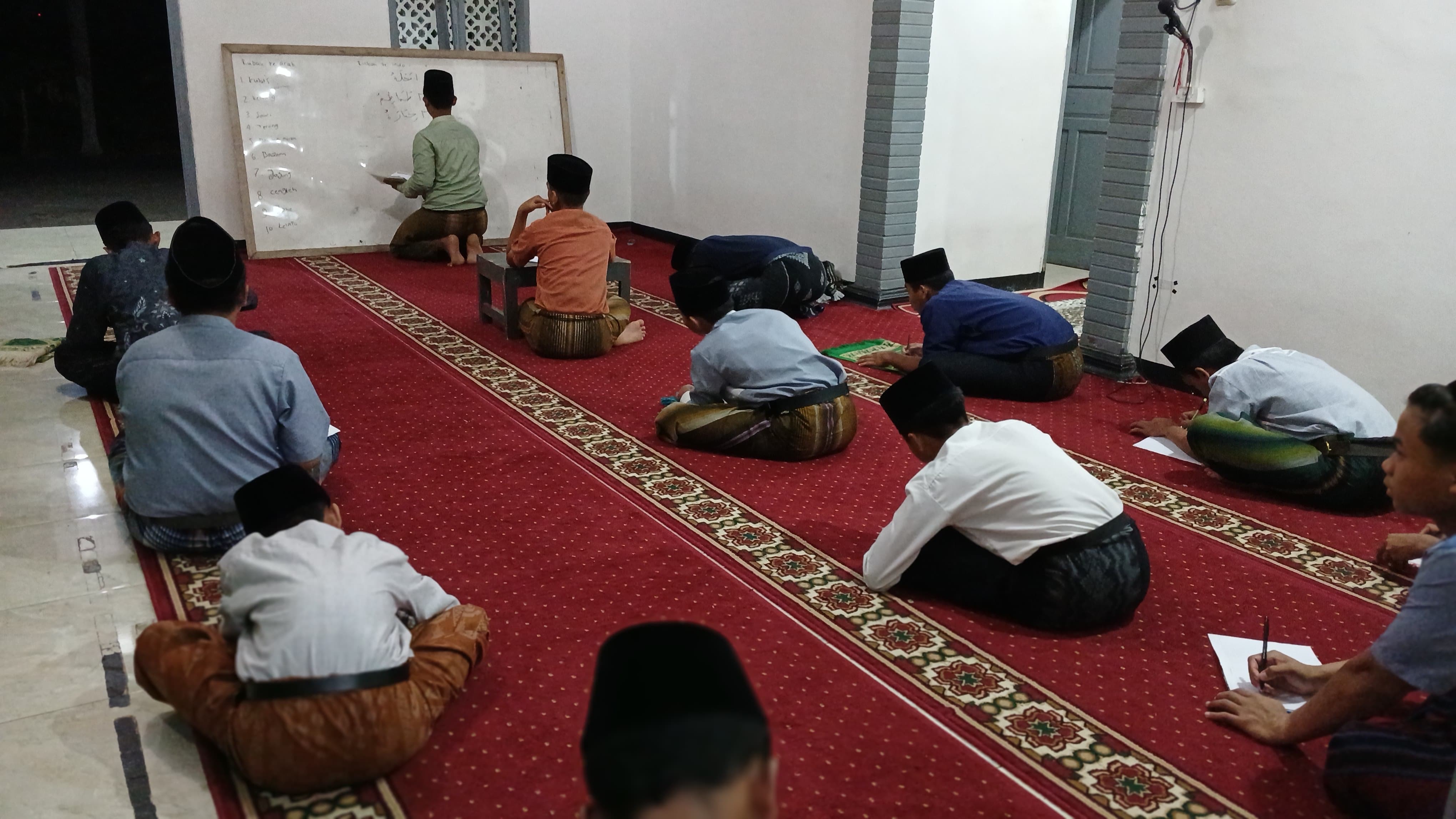 UJIAN HAFALAN MUFRODAT BAHASA ARAB